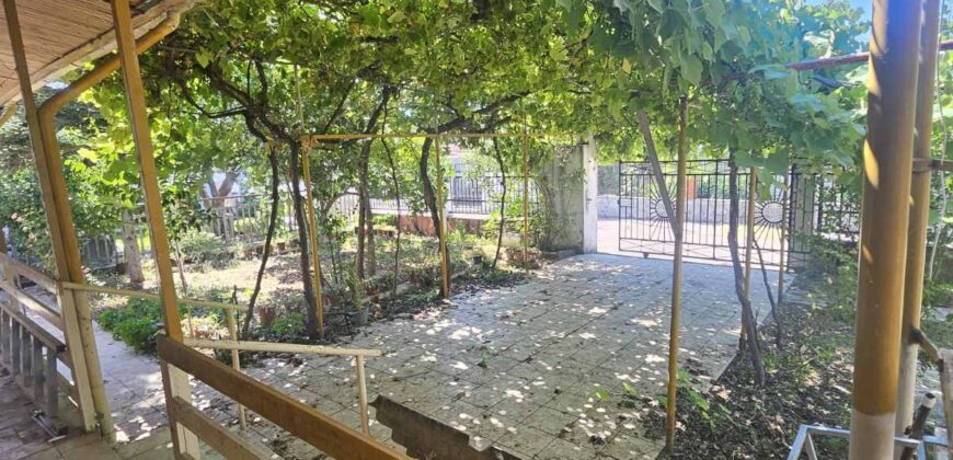 ID 1418 Къща близо до плажовете Вергиа и Неа Каликратия
