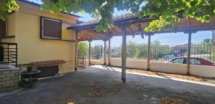 ID 1434 Парцел в регулация с къща в Неа Каликратия, Халкидики