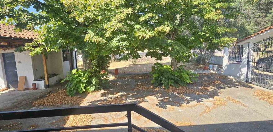 ID 1434 Парцел в регулация с къща в Неа Каликратия, Халкидики